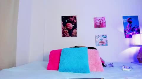 Snapshot of debbie_hans chatting on 11.26.25 debbie_hans online show from 11.26.25