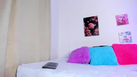 Snapshot of debbie_hans chatting on 11.27.25 debbie_hans online show from 11.27.25