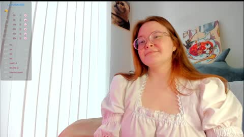 Snapshot of debbiewood chatting on 01.29.25 DeboraDebbieDee online show from 01.29.25