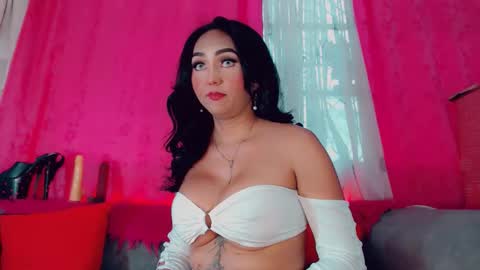 Snapshot of deboragill chatting on 04.04.26 deboragill online show from 04.04.26