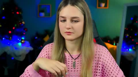 Debora online show from 12.17.24