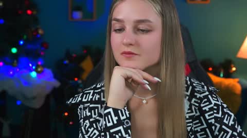 Debora online show from 12.20.24