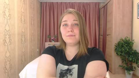 Snapshot of debramust chatting on 12.14.24 debramust online show from 12.14.24