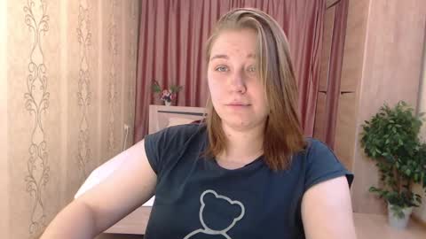 Snapshot of debramust chatting on 12.20.24 debramust online show from 12.20.24