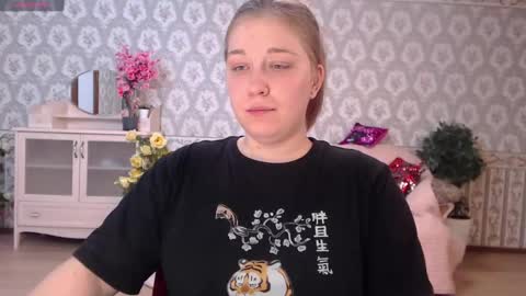 Snapshot of debramust chatting on 01.02.25 debramust online show from 01.02.25