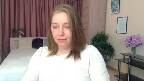 Snapshot of debramust chatting on 01.10.25 debramust online show from 01.10.25