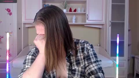 Snapshot of debramust chatting on 01.14.25 debramust online show from 01.14.25