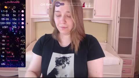 Snapshot of debramust chatting on 02.04.25 debramust online show from 02.04.25