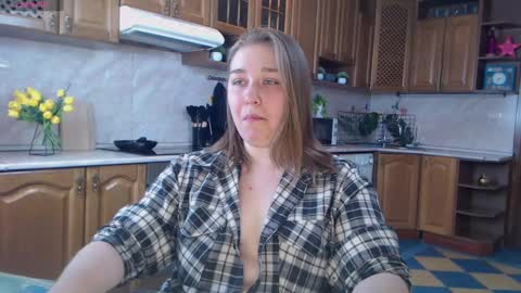 Snapshot of debramust chatting on 02.25.25 debramust online show from 02.25.25