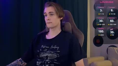 Snapshot of debugmee chatting on 11.22.25 Samuel online show from 11.22.25