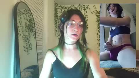 deciduousdoll online show from 11.03.25