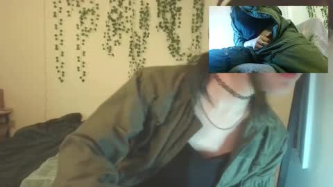 deciduousdoll online show from 12.14.25