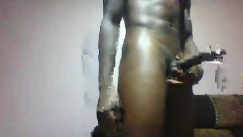 Snapshot of decraze chatting on 12.20.24 decraze online show from 12.20.24