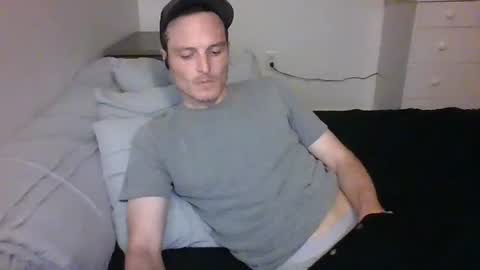 Snapshot of dee4dayz19 chatting on 10.28.25 Dee4dayz online show from 10.28.25