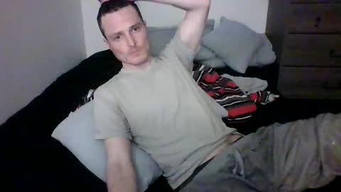 Snapshot of dee4dayz19 chatting on 12.22.25 Dee4dayz online show from 12.22.25