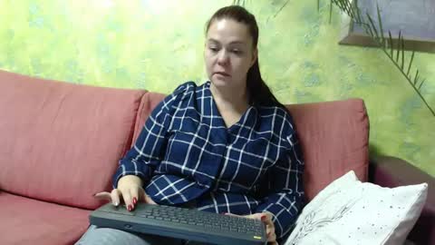 Snapshot of deea1805 chatting on 12.29.24 deea1805 online show from 12.29.24