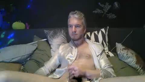 Deen online show from 12.26.24