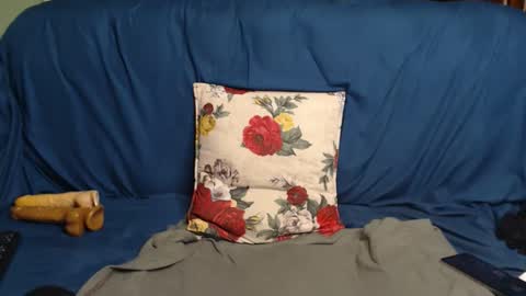 Dee online show from 03.12.26