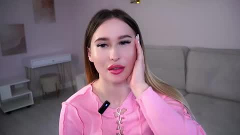 Kate online show from 10.19.25