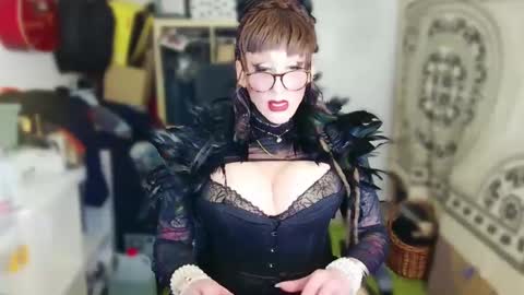 Snapshot of deeliah chatting on 01.05.25 Deeliah online show from 01.05.25