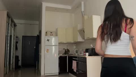 deepcute_ online show from 04.28.26
