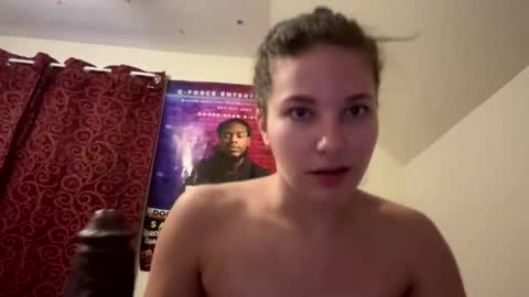 deepthroatqueen33 online show from 03.11.26