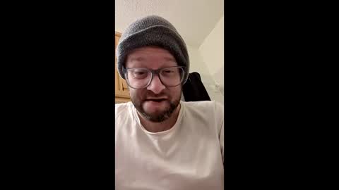 Snapshot of deesabird chatting on 02.16.26 deesabird online show from 02.16.26