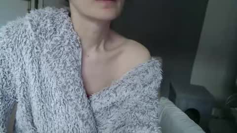 KamiDevi online show from 10.27.25