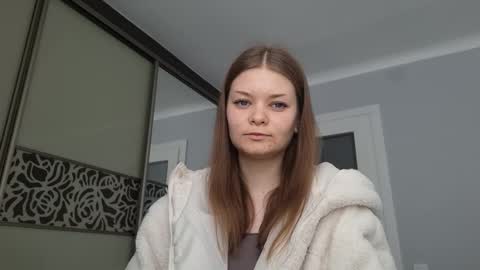 Snapshot of deettabinker chatting on 02.26.26 Camila online show from 02.26.26