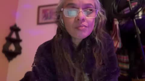 Snapshot of degeneratesaint chatting on 01.16.25 Tori online show from 01.16.25