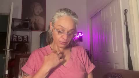 Snapshot of degeneratesaint chatting on 10.14.25 Tori online show from 10.14.25