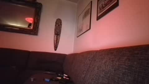 Snapshot of degrandis chatting on 02.09.25 Luka Magic online show from 02.09.25