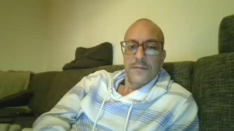 Snapshot of degrandis chatting on 10.26.25 Luka Magic online show from 10.26.25