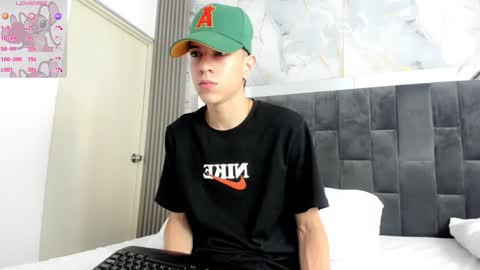 Snapshot of dei_v_48 chatting on 01.21.25 DEIVY online show from 01.21.25