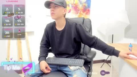 Snapshot of dei_v_48 chatting on 02.18.25 DEIVY online show from 02.18.25