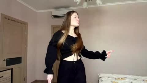 Snapshot of dejameneal chatting on 02.24.26 Mila online show from 02.24.26