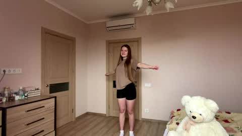 Snapshot of dejameneal chatting on 03.30.26 Mila online show from 03.30.26