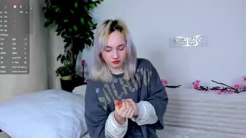 Snapshot of delciepfost chatting on 02.09.26 Rana online show from 02.09.26