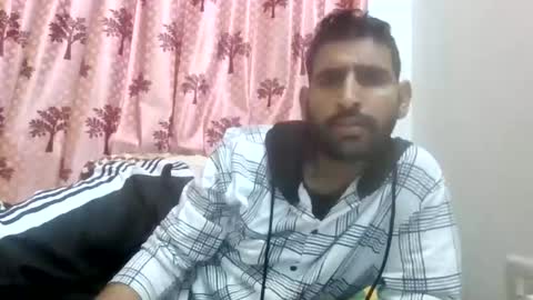 Snapshot of delhihornycouple chatting on 02.18.26 akash kavya online show from 02.18.26