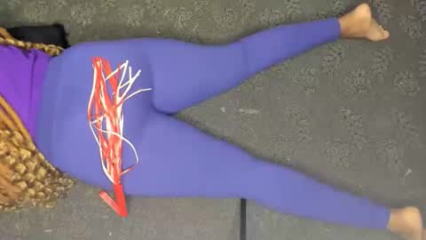 deli_la online show from 11.21.25