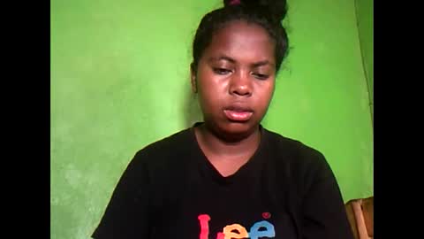 deliah712909 online show from 02.02.25