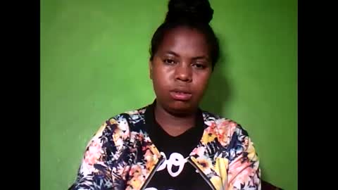 deliah712909 online show from 02.13.25