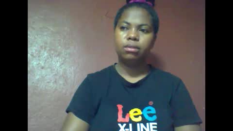 deliah712909 online show from 02.24.25