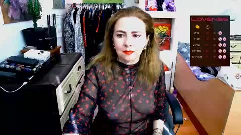 Snapshot of delicecat chatting on 02.26.25 Delicacat online show from 02.26.25