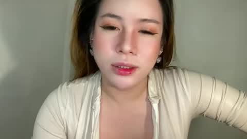 iyalicious online show from 02.06.25