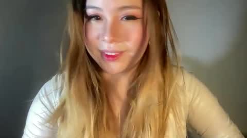 iyalicious online show from 02.18.25