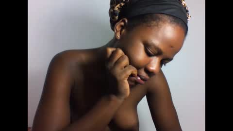 Snapshot of deliciousbabe01 chatting on 03.20.26 EVAH online show from 03.20.26