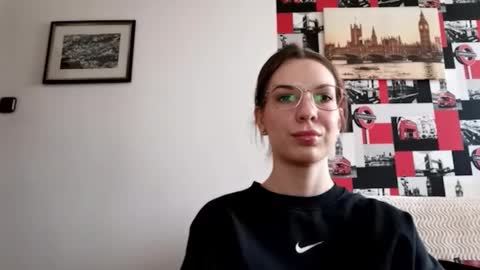 Snapshot of delightaurora chatting on 01.16.25 Aurora online show from 01.16.25