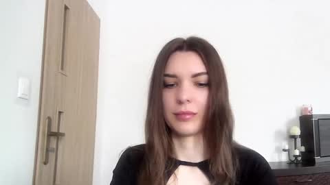 Snapshot of delightaurora chatting on 03.11.25 Aurora online show from 03.11.25