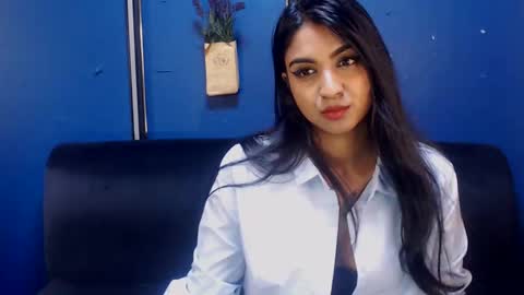 Snapshot of delilah_blazee chatting on 03.11.25 Delilah Blaze online show from 03.11.25